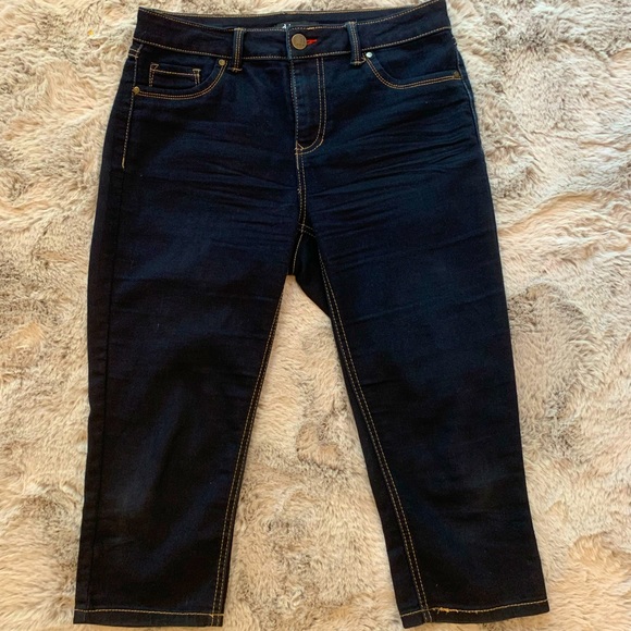 CASUAL JEAN CAPRIS 👖 - Picture 1 of 6